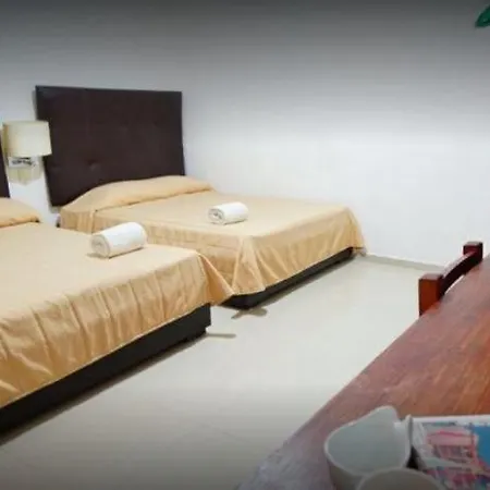 Hotel Mario Candelario